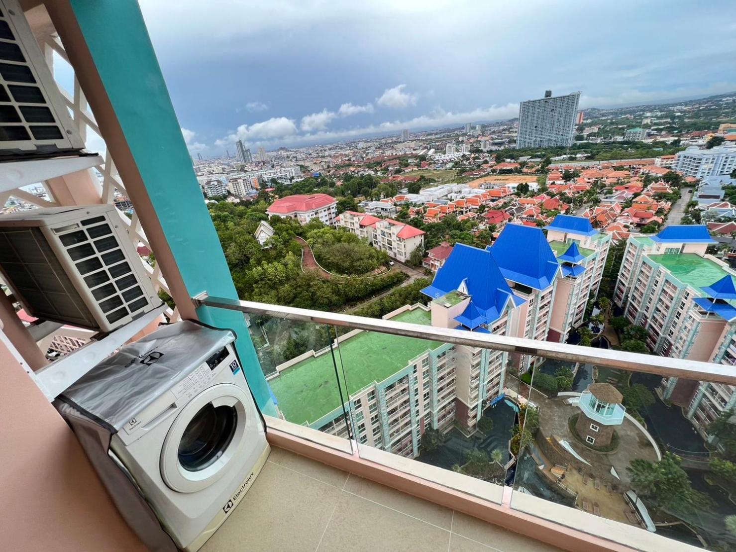 Grande Cariibbean Pattaya By Thita Aparthotel Exterior foto